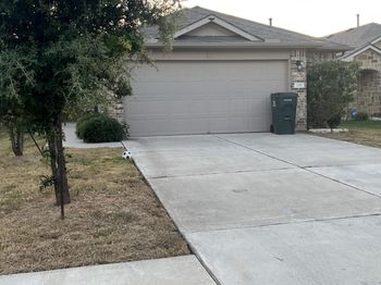 216 Frederick DR