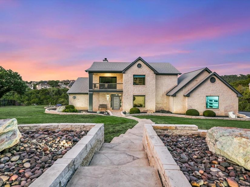 3310 Far View DR, Austin TX 78730