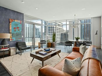 200 Congress Ave
