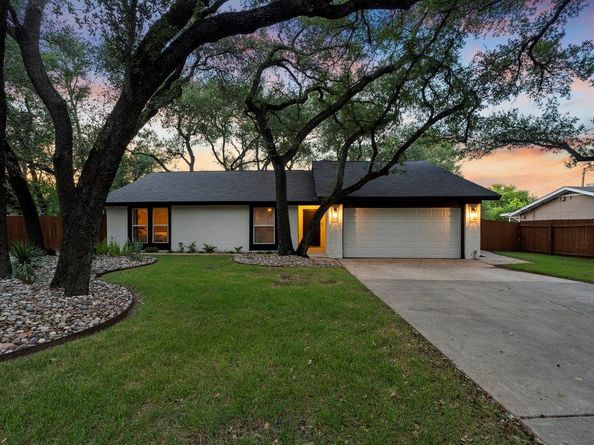 9308 Meadowheath DR, Austin TX 78729