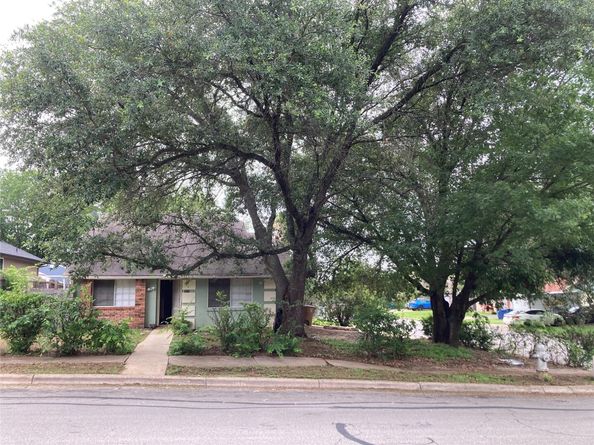 5415 Walnut Grove DR, Austin TX 78744