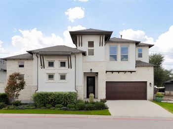 952 Indian Hawthorne DR