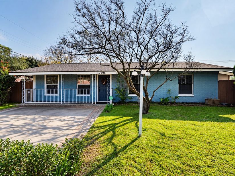 10605 Newmont RD, Austin TX 78758
