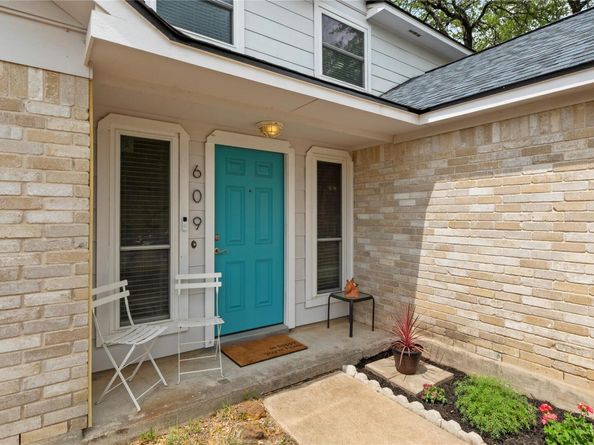 609 Wild Briar CV, Cedar Park TX 78613