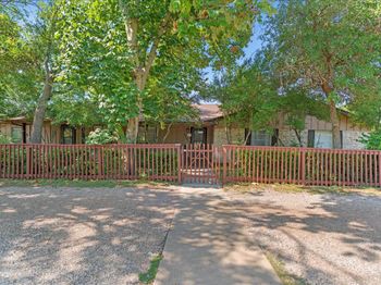 Undisclosed Address #2913513