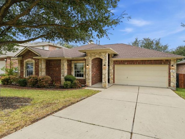 202 Muscovy LN, Cedar Park TX 78613