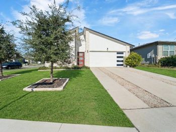 13700 Zuhause DR