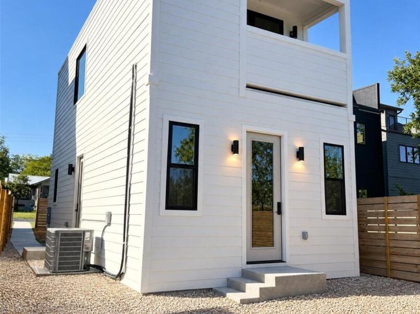 4709 Depew Ave 2, Austin TX 78751