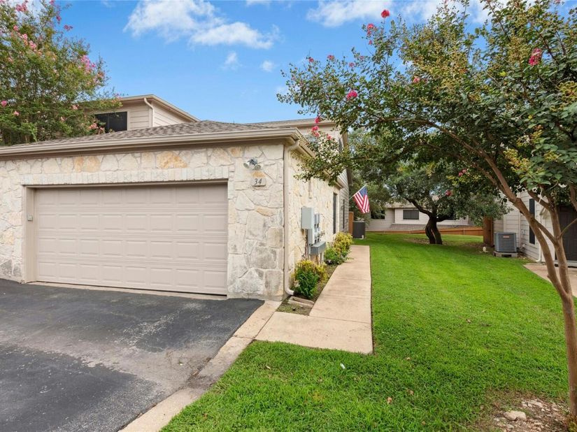 7500 Shadowridge RUN 34, Austin TX 78749