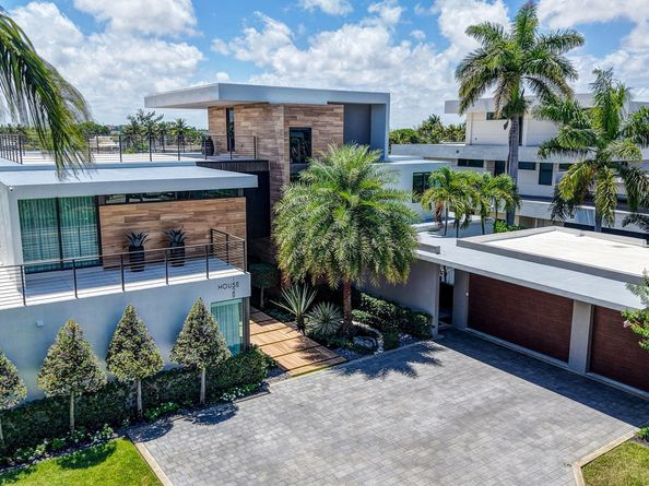 1529 Middle River Drive, Fort Lauderdale FL 33304
