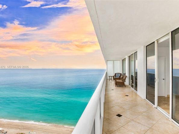 1830 S Ocean Drive 2808, Hallandale Beach FL 33009