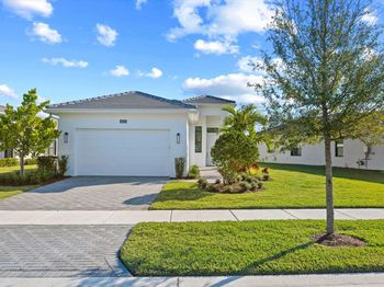 4823 Saint Armands Way