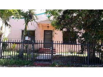 462 NE 64th Street