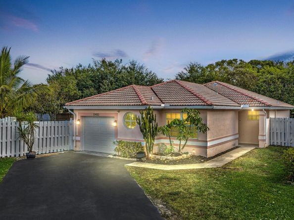 13400 NW 5th Ct, Plantation FL 33325