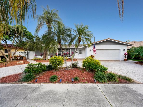 2102 NE 68th Street, Fort Lauderdale FL 33308