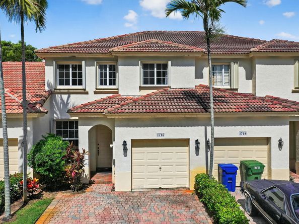 1716 NW 78th Way, Hollywood FL 33024