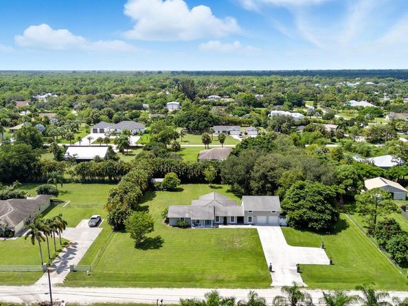 16185 72nd Drive N, Palm Beach Gardens FL 33418