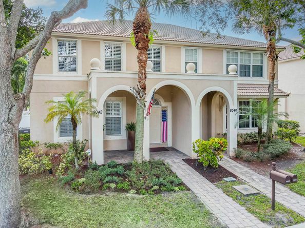8042 Murano Circle, Palm Beach Gardens FL 33418