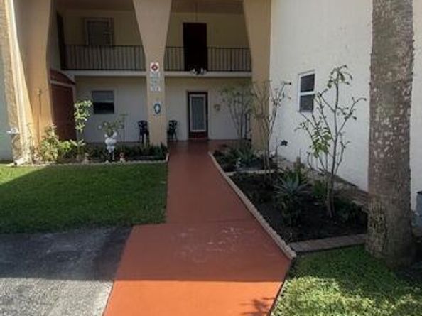 100 Lake Dora Drive, West Palm Beach FL 33411