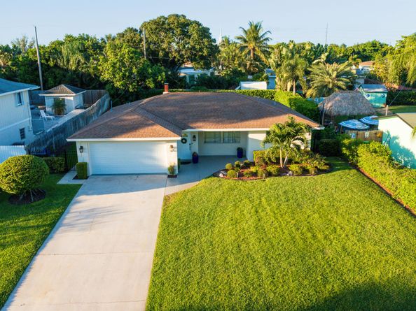 Undisclosed Address #RX-11091890, Lake Worth FL 33461