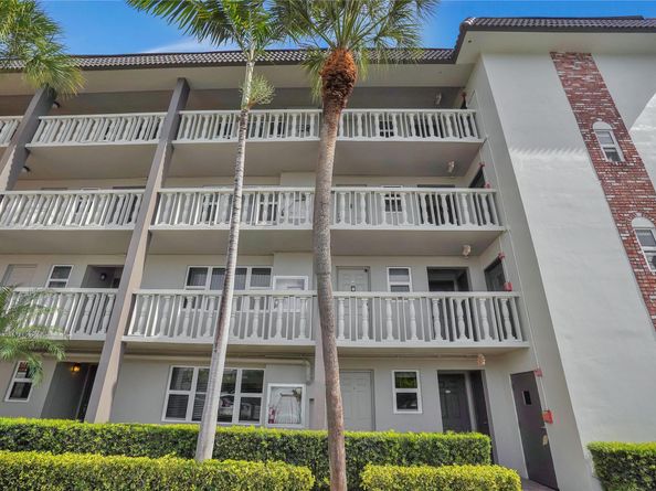 3111 NE 51st St 106C, Fort Lauderdale FL 33308