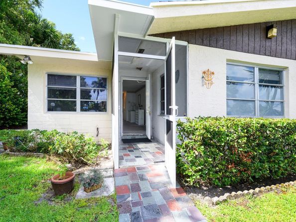 5050 Campanelli Circle, West Palm Beach FL 33417