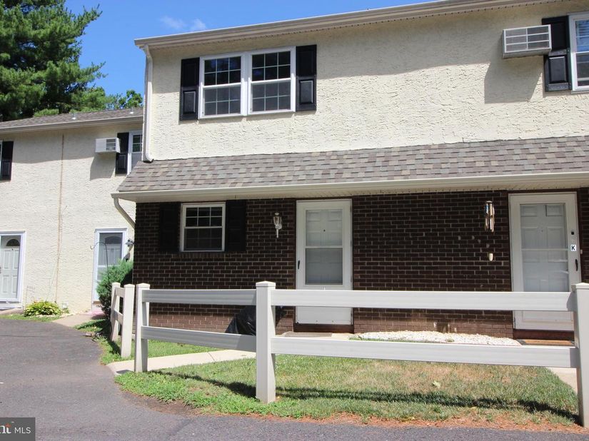 404 Dresher Road L, Horsham PA 19044