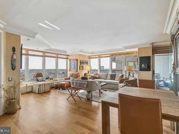 224 W Rittenhouse Square 3010, Philadelphia PA 19103
