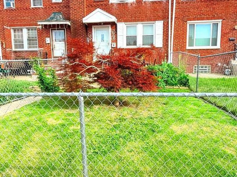 238 Wynnewood Avenue, Lansdowne PA 19050