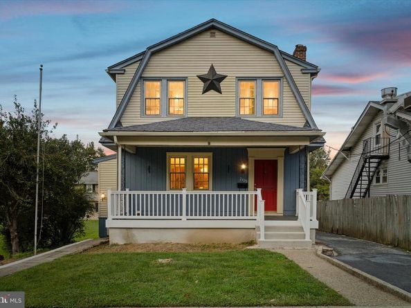 2439 Susquehanna Road, Abington PA 19001