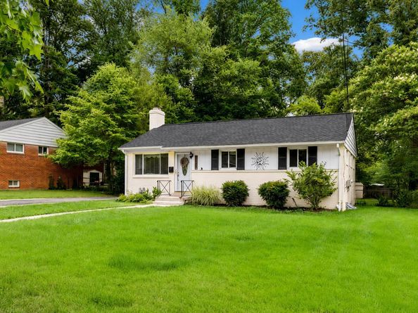 7407 Marc Drive, Falls Church VA 22042