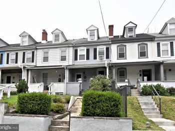 224 Brittmoir Avenue