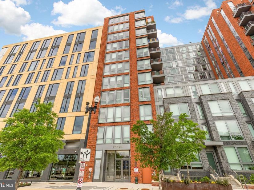 1211 Van Street SE 608, Washington DC 20003