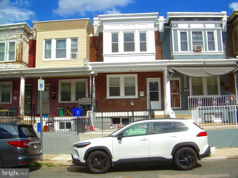 4937 N 7TH Street, Philadelphia PA 19120