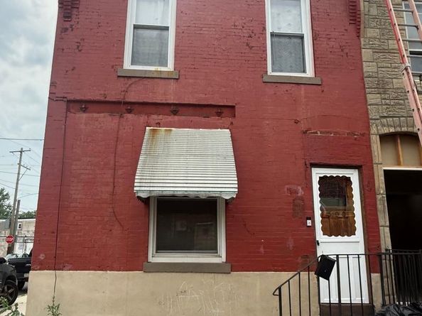 1300 N Farson Street, Philadelphia PA 19131