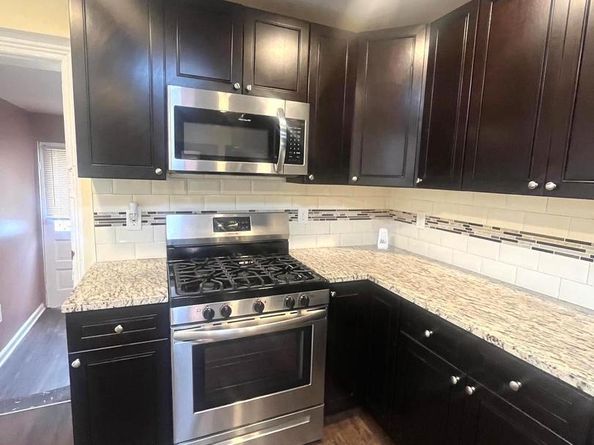 1109 W Silver Street, Philadelphia PA 19133