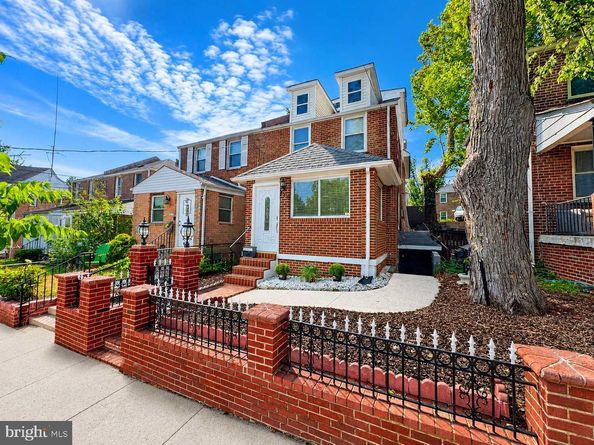 719 Farragut Place NE, Washington DC 20017