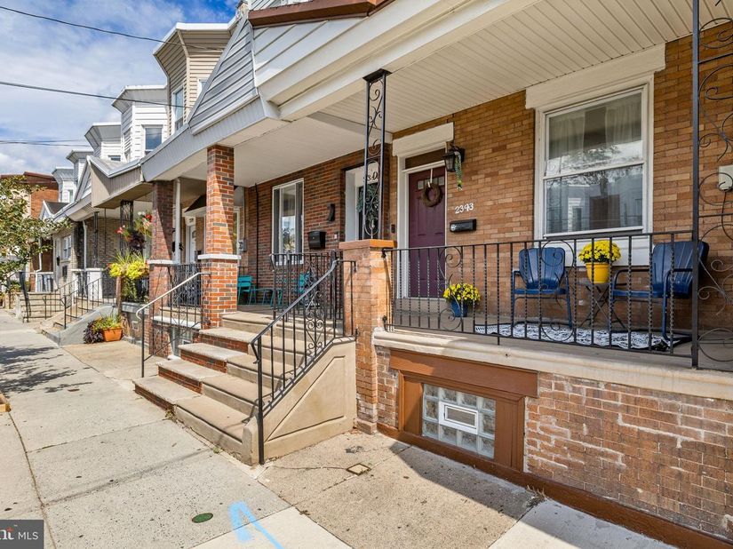 2343 E Clearfield Street, Philadelphia PA 19134