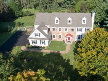 13 Crestwood Circle