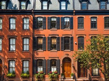 2015 Delancey Place