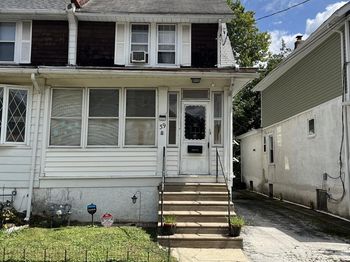39 Beverly Avenue