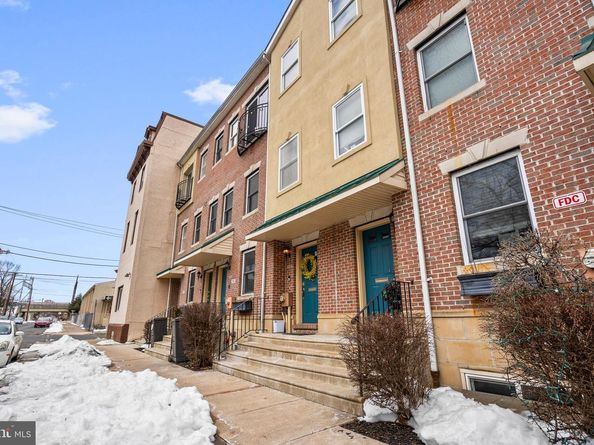 715 Brown Street B, Philadelphia PA 19123