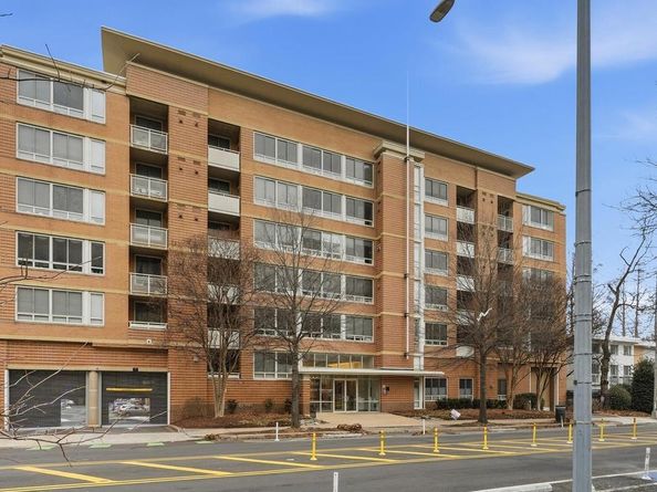 355 I Street SW 116, Washington DC 20024