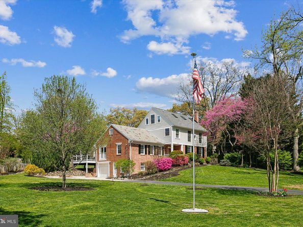 1305 Key Drive, Alexandria VA 22302
