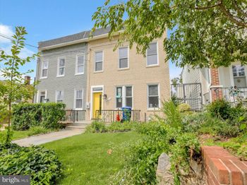 4210 4TH Street NW