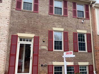 9625 Lindenbrook Street