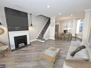 5836 Pemberton Street