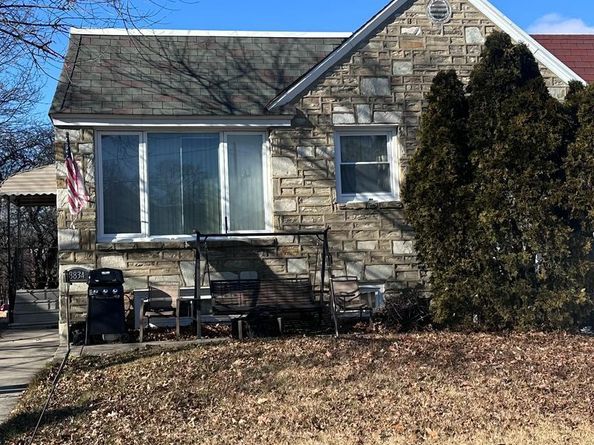 8834 Bradford Street, Philadelphia PA 19115