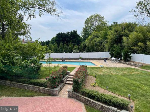 9304 Bells Mill Road, Potomac MD 20854