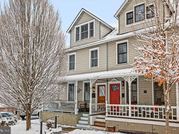 55 Buttonwood Street, New Hope PA 18938